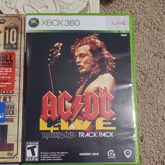 360 Rock Band AC/DC Live Track Pack - Green Case - Picture 1 of 6